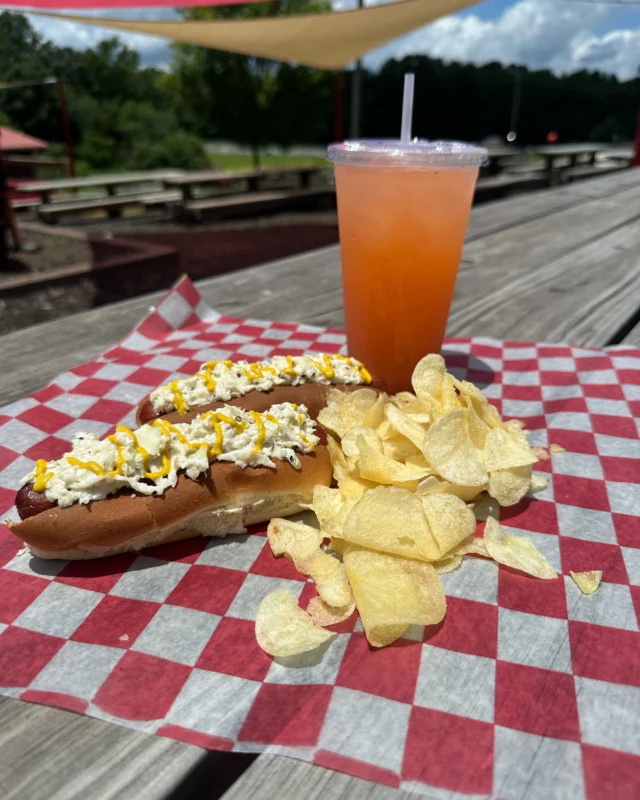 Hot dog! This is a really good deal 🌭 The Eatery has a delicious special available on Thursdays and Fridays…. $11.99 Hot Dog special includes:

⭐️ 2 Coach Joe’s Hot Dogs, side, and a drink

Visit the Eatery for delicious snack and lunch options!